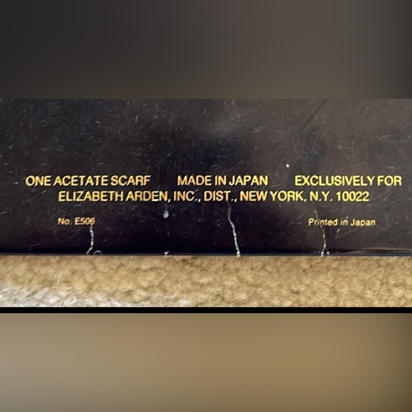 Vintage Elizabeth Arden (2) Scarves 60โX 11โ - Picture 11 of 11